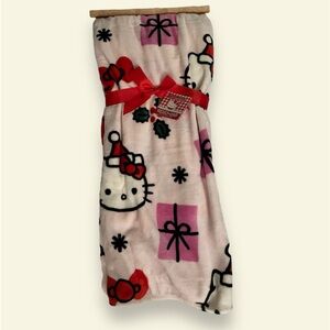 Hello Kitty Christmas blanket